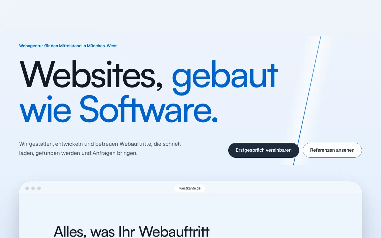 Startseite nach dem Relaunch: Überschrift „Websites, gebaut wie Software.“ auf hellblauer Fläche mit blauer Akzentkante und einer Leiste mit Leistungs-Symbolen.